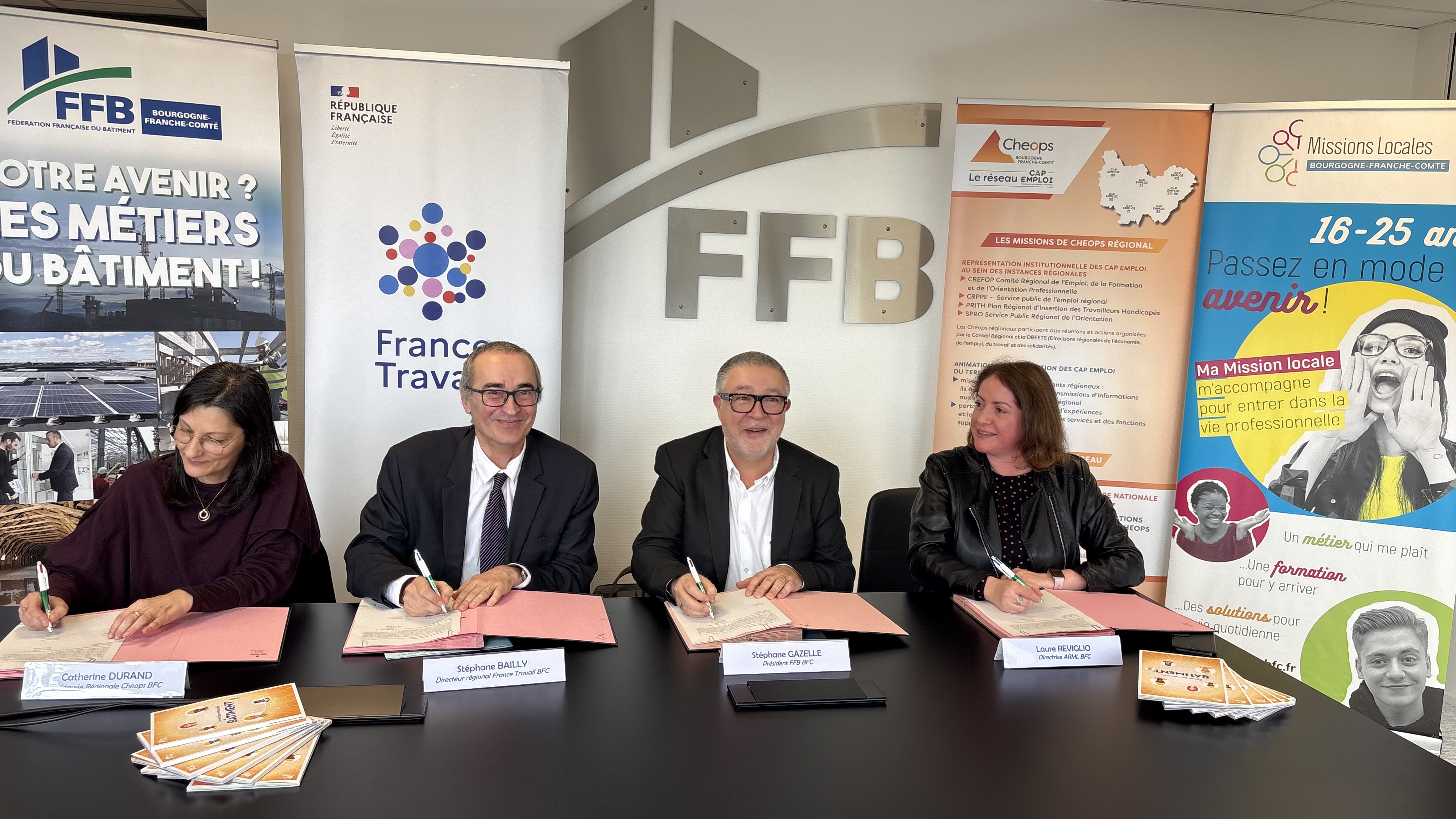 Photo signature convention FFB