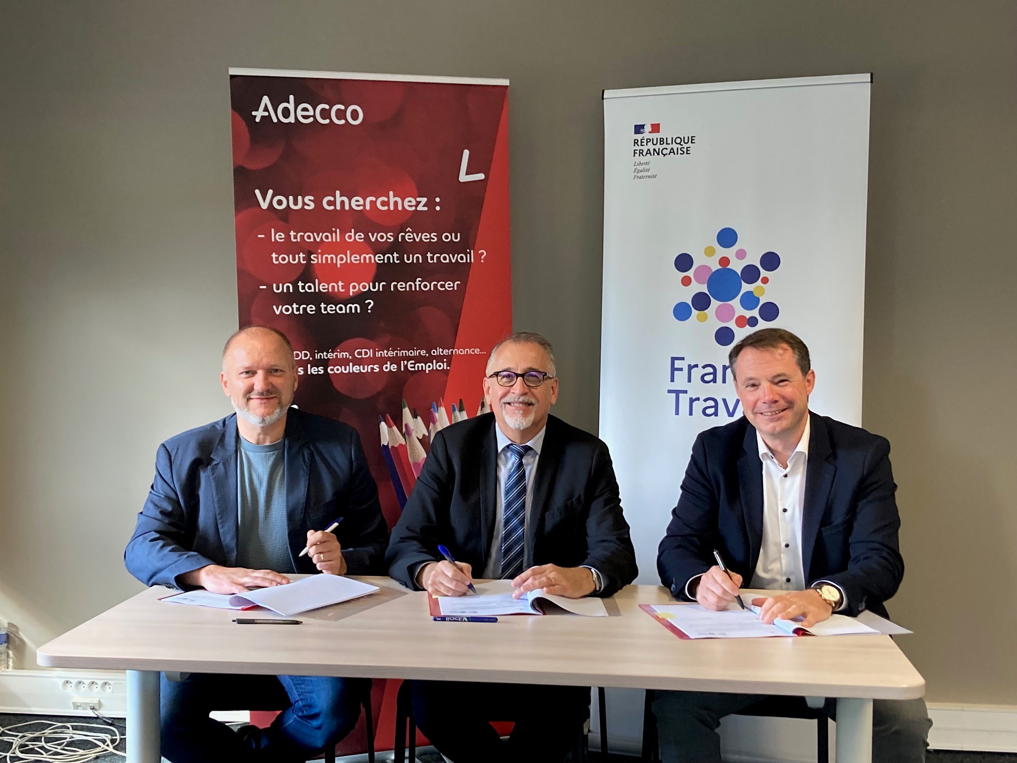 Signature 2 Adecco.jpg